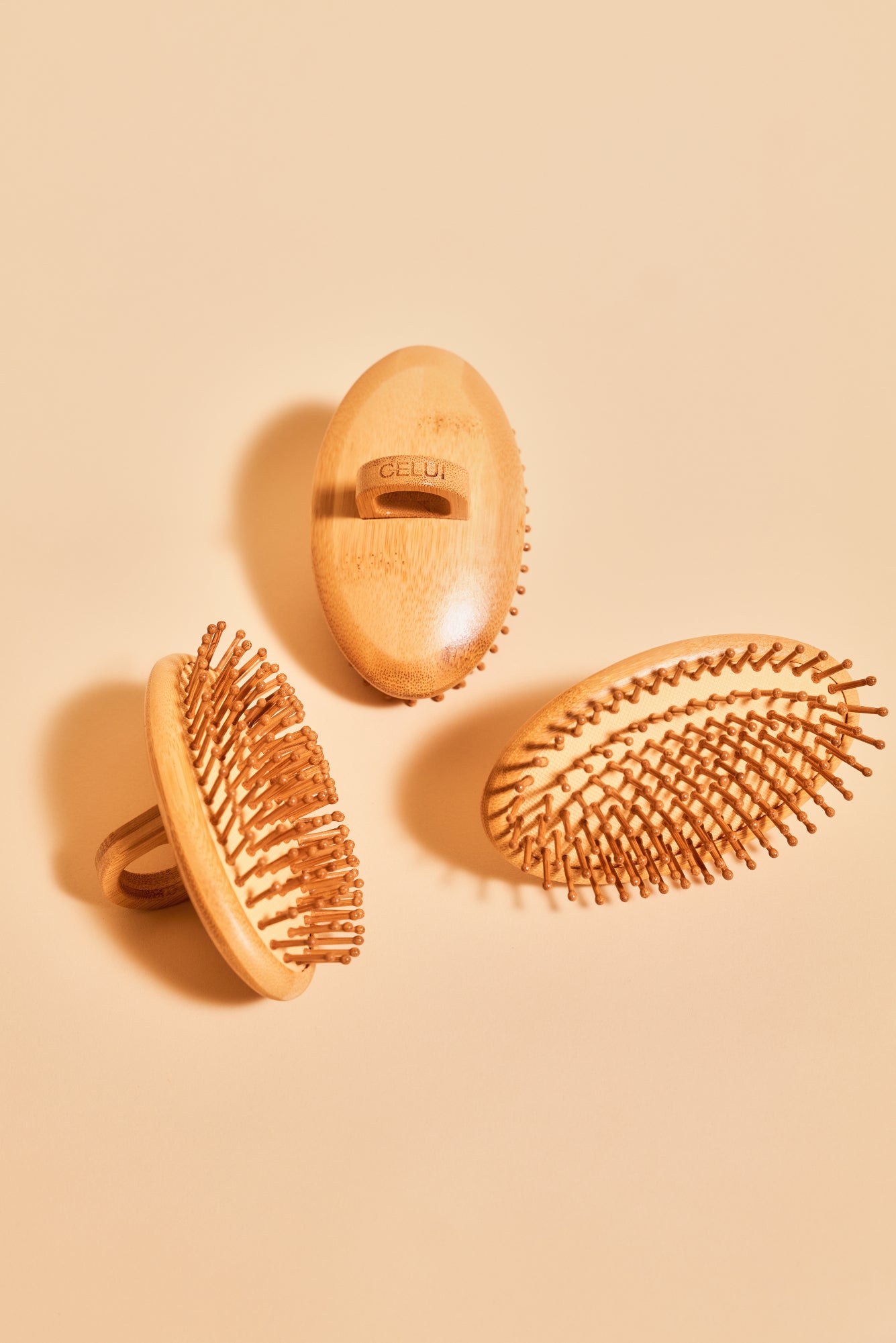 BAMBOO SCALP MASSAGER (PRE-ORDER)