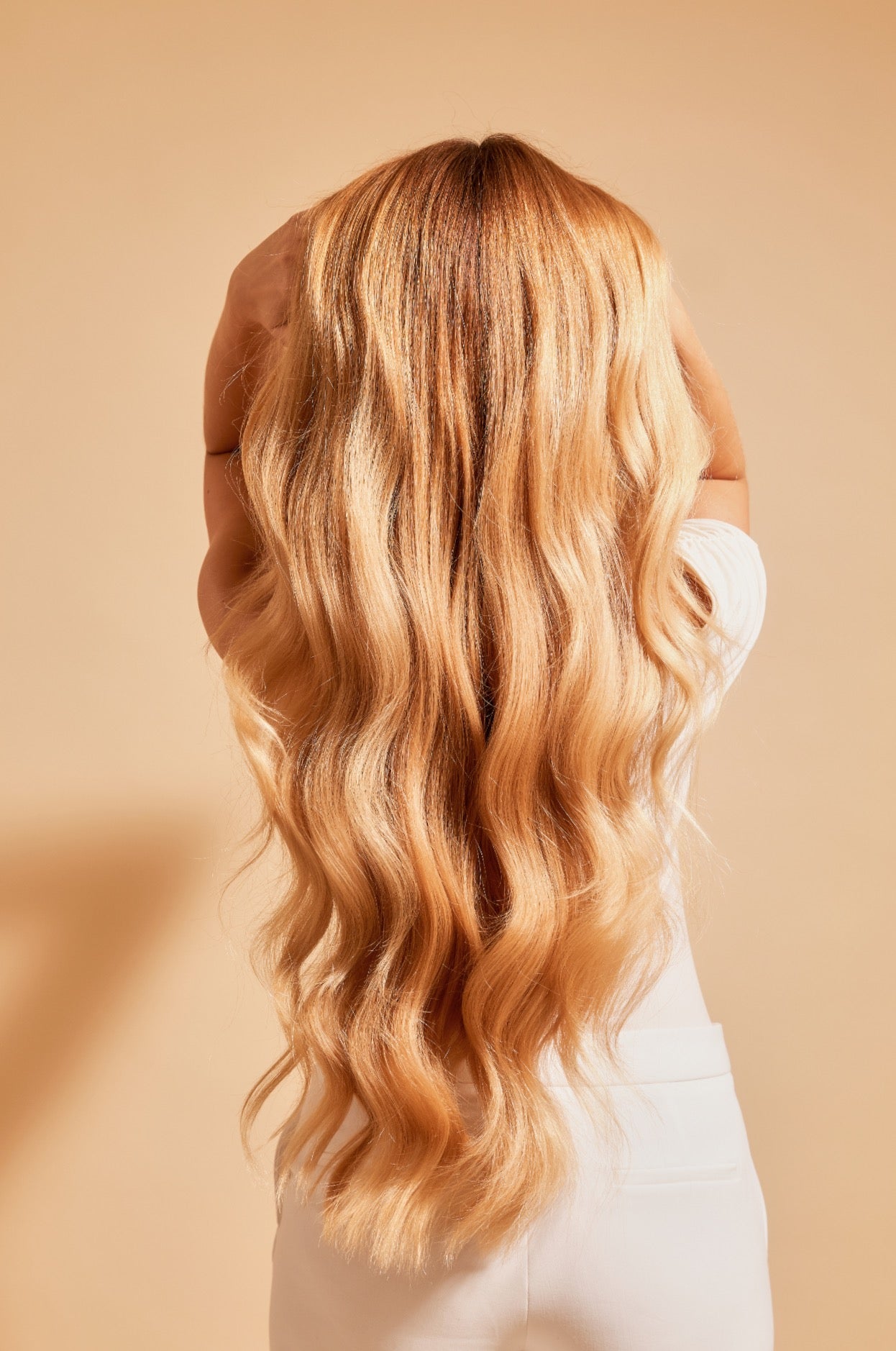 NOURISHING HAIR OIL